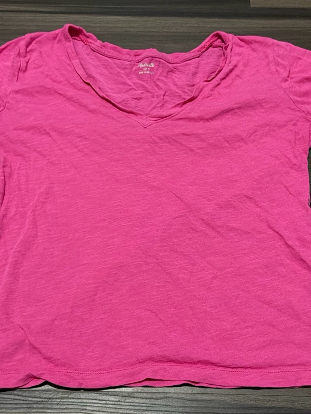 Madewell Hot Pink V-Neck Short Sleeve Tee
